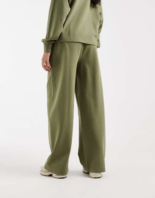 ASOS DESIGN Interlock-Jogger mit Bügelfalte in Khaki, 2 von 5