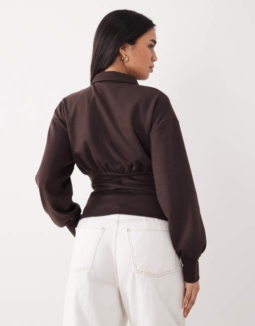 ASOS DESIGN interlock long sleeve cinched waist button front top in chocolate, 4 of 4