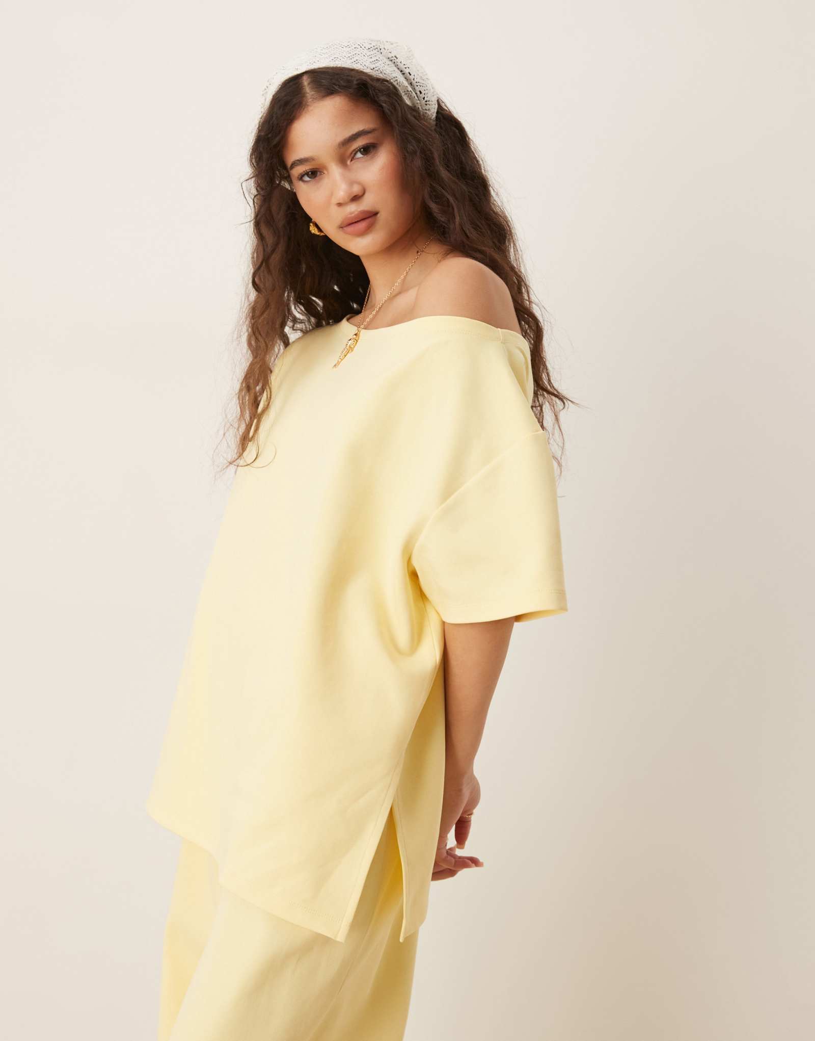 Топ с открытыми плечами ASOS DESIGN interlock желтого цвета - часть комплекта