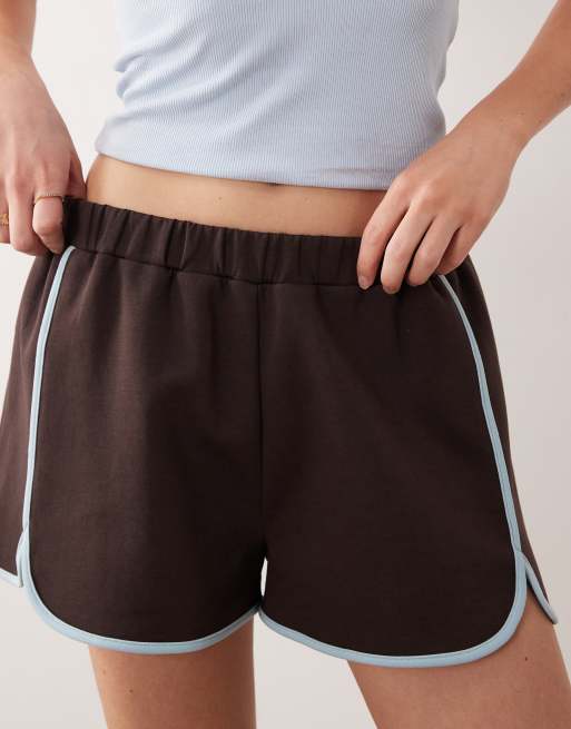 ASOS DESIGN interlock shorts with contrast panels in chocolate and light blue (part of a set), 2 of 5