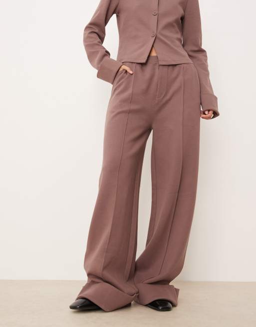 ASOS DESIGN interlock turnback hem sweatpants in brown, 4 of 5