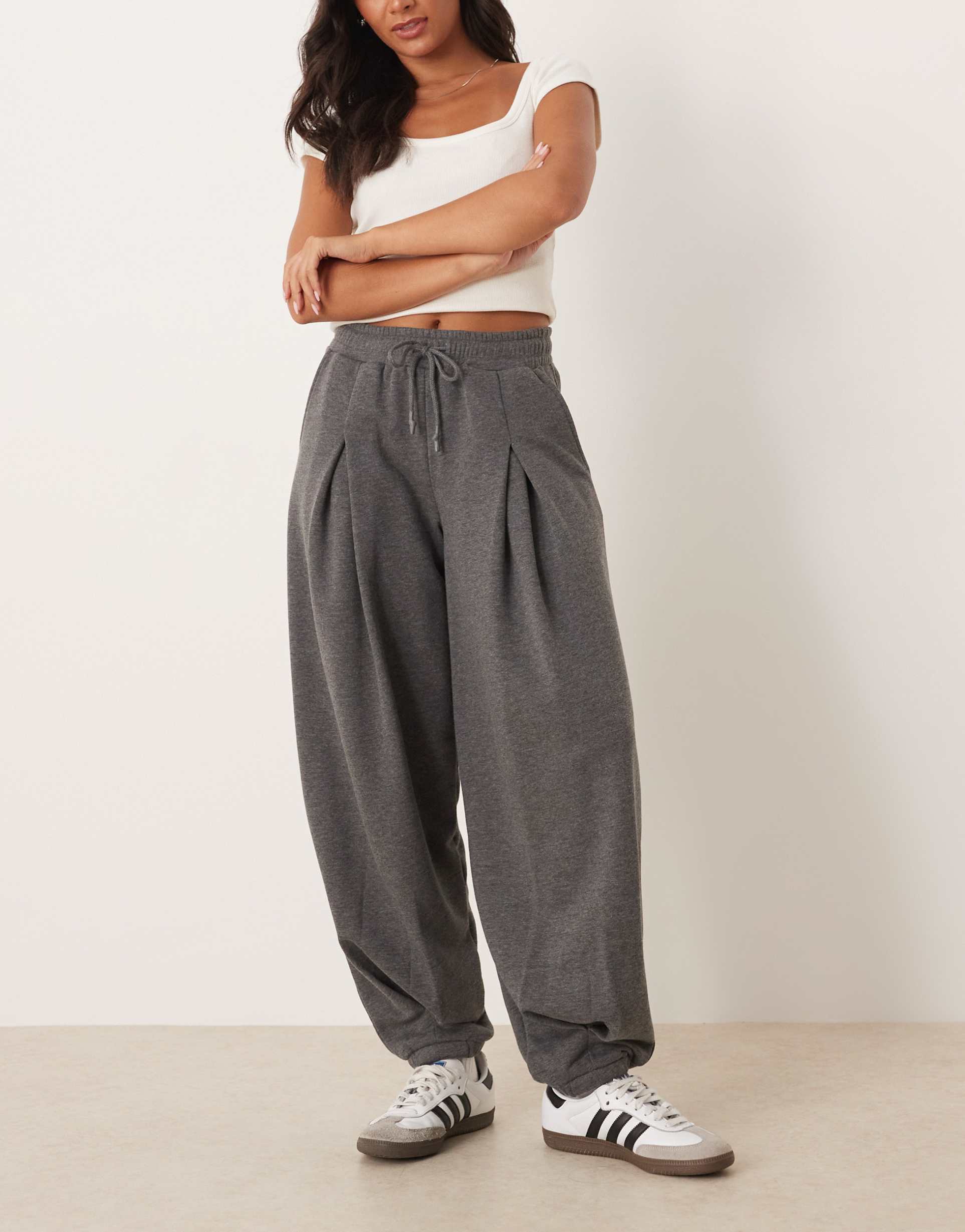 asos design inverted pleats sweatpants in navy