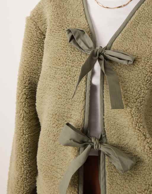 ASOS DESIGN - Jack van borg met strikdetails in saliegroen, 3 van 4