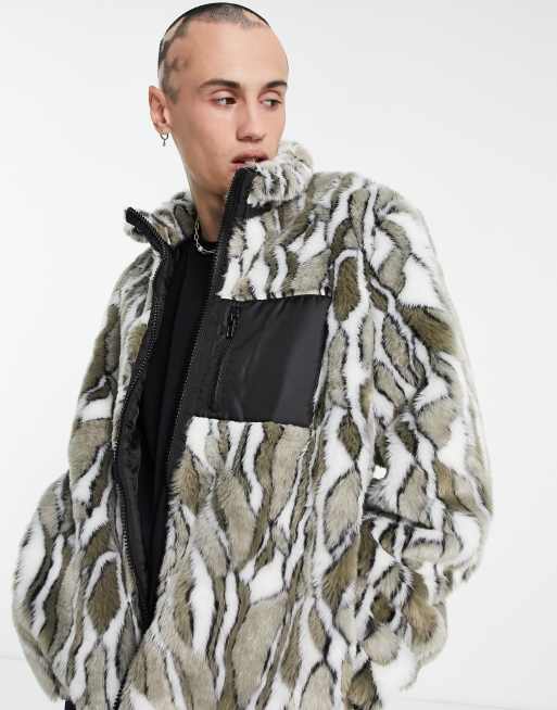 ASOS DESIGN - Jack van imitatiebont met contrasterende borstzak en dierenprint