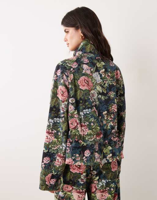 ASOS DESIGN jacka i lång modell med ståkrage som set i blommigt gobelängtryck, 4 av 4