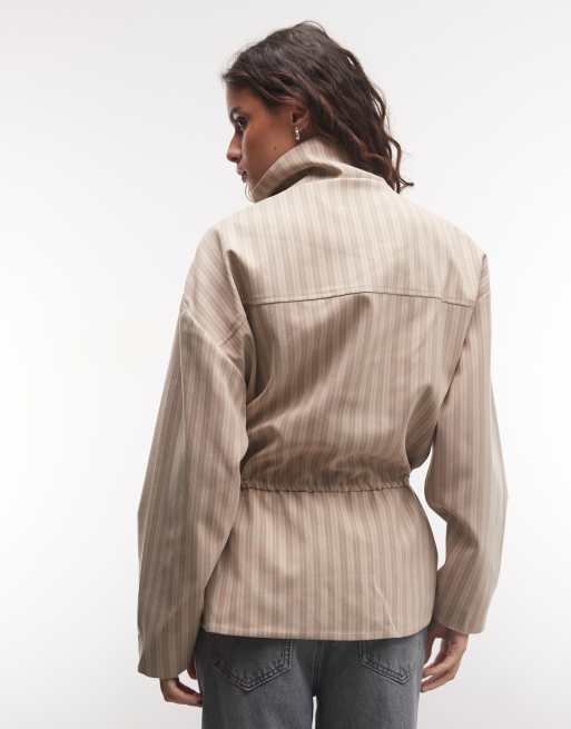 ASOS DESIGN jacka med markerad midja och ståkrage i beige randigt, 4 av 4