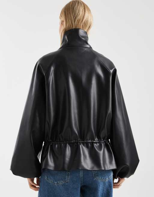 ASOS DESIGN – Jacke aus PU in Schwarz mit Blasenstruktur und Saum mit Raffung, 4 von 4