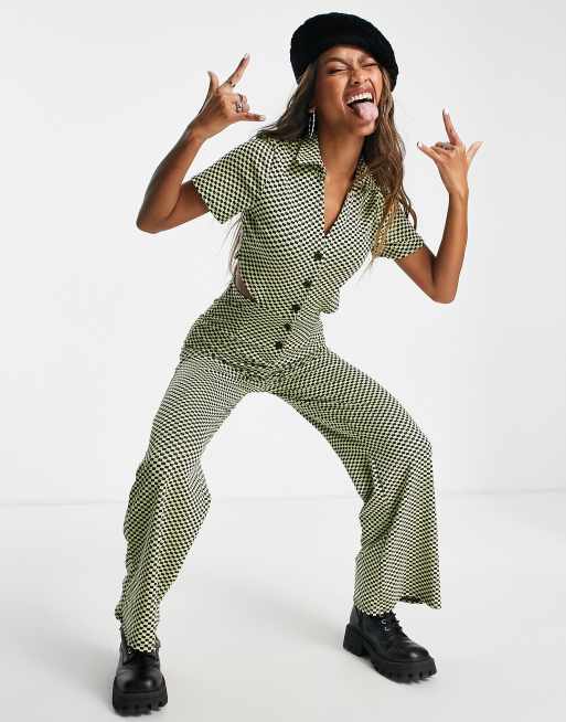 ASOS DESIGN – Jacquard-Jumpsuit aus Jersey im Retro-Look mit Kragen und Schachbrettmuster , 4 von 4