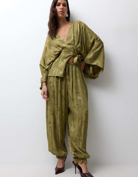 ASOS DESIGN jacquard oversized balloon trouser with frill detail in olive - view 1