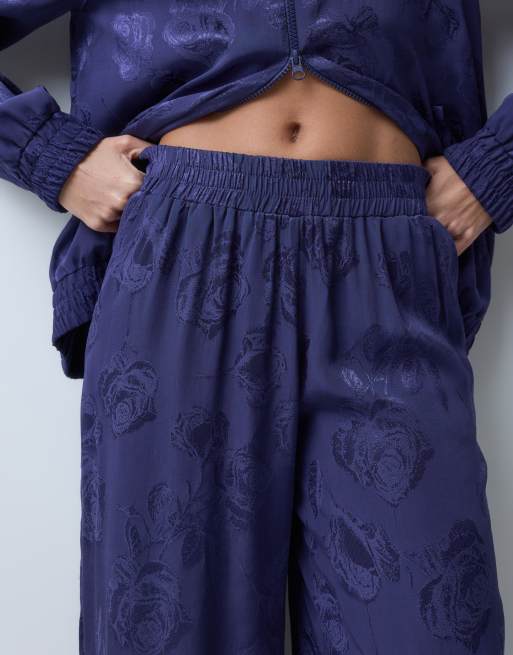 ASOS DESIGN jacquardbyxor med vida ben, 3 av 5