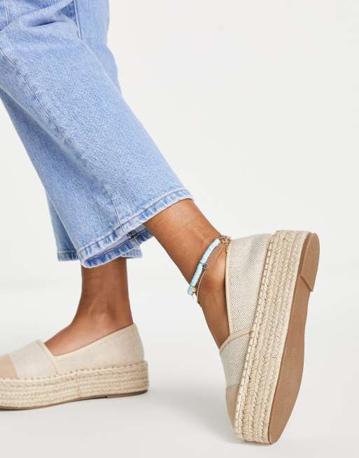 ASOS DESIGN - Jala - Espadrilles met teenstuk en plateauzool in crème, 4 van 4