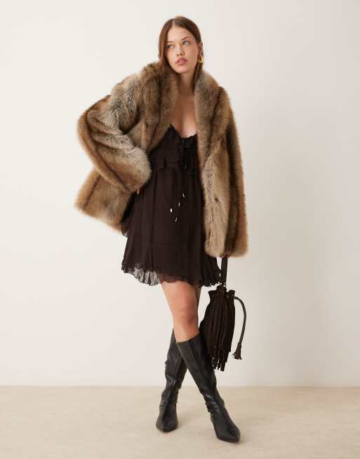 ASOS DESIGN - Jas van imitatiebont met vintage look en strepen in bruin