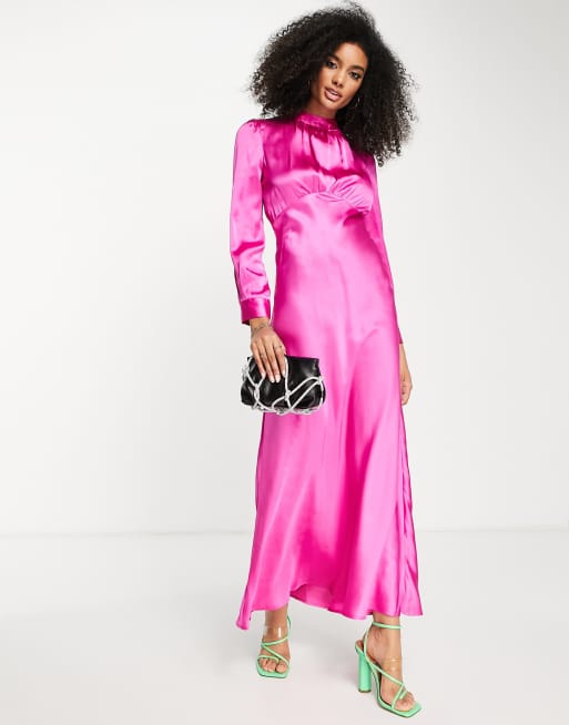 ASOS DESIGN – Jaskraworóżowa sukienka maxi z satyny z zabudowanym dekoltem