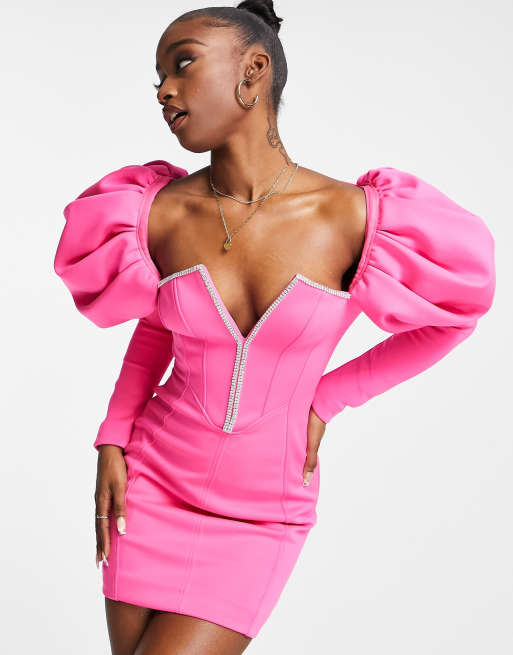 ASOS DESIGN – Jaskraworóżowa sukienka mini z bufkami, przeszyciami i lamówką ze strasów