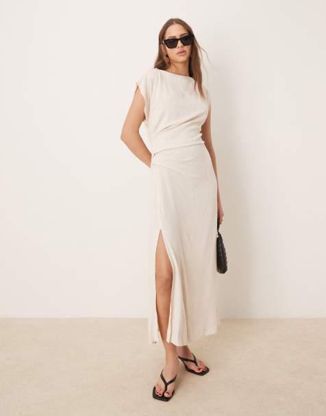 ASOS DESIGN – Jasnobeżowa, drapowana w talii sukienka midi z odkrytymi plecami, z domieszką lnu - view 1