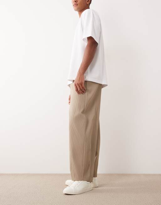ASOS DESIGN – Jasnobeżowe dopasowane prążkowane spodnie z baryłkowymi nogawkami, 3 z 5