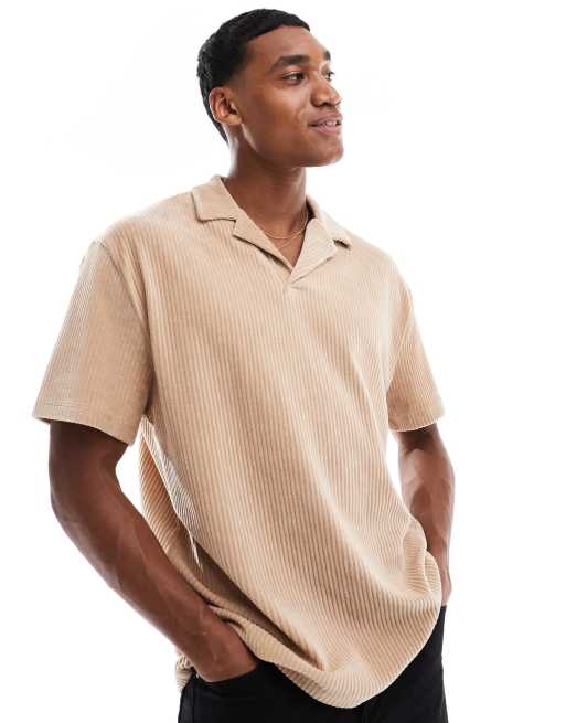 ASOS DESIGN – Jasnobrązowa luźna koszulka polo z kołnierzykiem kubańskim z prążkowanego weluru