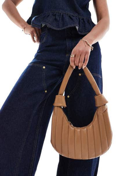 ASOS DESIGN – Jasnobrązowa pikowana torebka na ramię z wycięciem w kształcie litery U - view 1