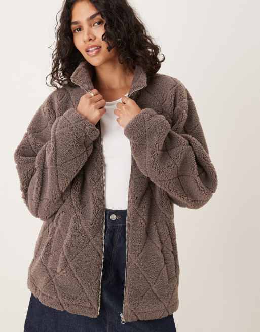 ASOS DESIGN – Jasnobrązowa zapinana na zamek bluza polarowa z pikowanego sztucznego kożuszka