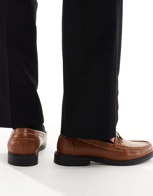 ASOS DESIGN – Jasnobrązowe loafersy z ozdobną klamerką w kształcie uzdy, 3 z 4