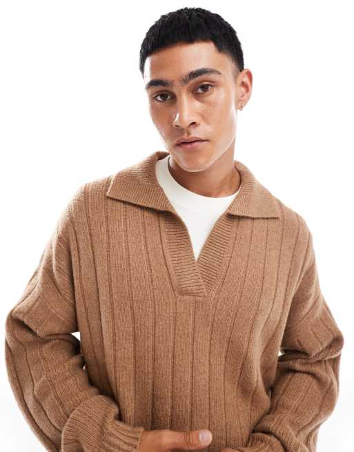 ASOS DESIGN – Jasnobrązowy melanżowy sweter oversize z prążkowanej dzianiny z nacięciem przy dekolcie