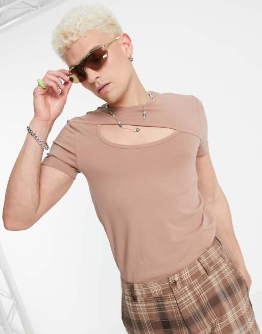 ASOS DESIGN – Jasnobrązowy T-shirt o kroju podkreślającym sylwetkę z wycięciem na piersi