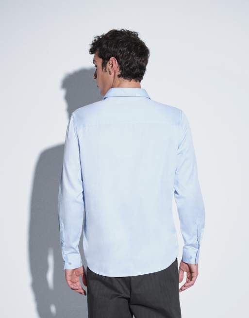 ASOS DESIGN – Jasnoniebieska elegancka koszula o regularnym kroju, 3 z 5