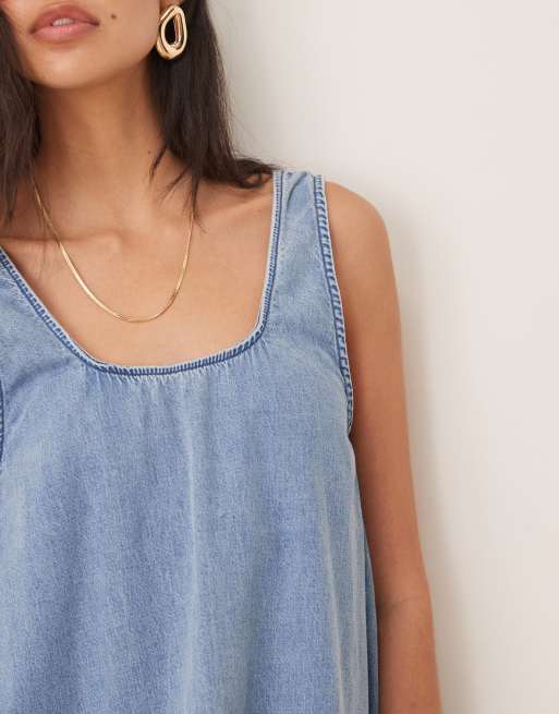 ASOS DESIGN – Jasnoniebieska sukienka z dekoltem U i odkrytymi plecami, 4 z 4