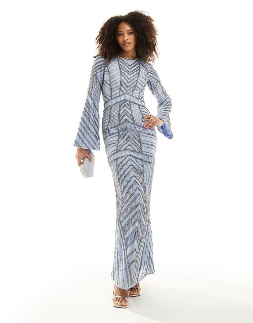 FhyzicsShops DESIGN – Jasnoniebieska zdobiona sukienka maxi z długimi rękawami i wzorem w jodełkę