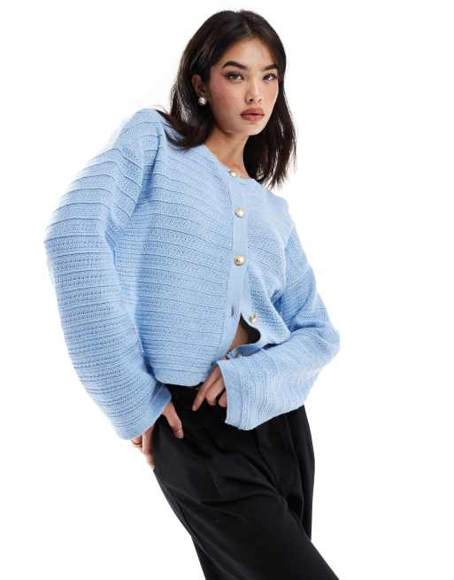 ASOS DESIGN – Jasnoniebieski dzianinowy kardigan z okrągłym dekoltem o fakturowanym splocie z zapięciem na guziki w kolorze złota