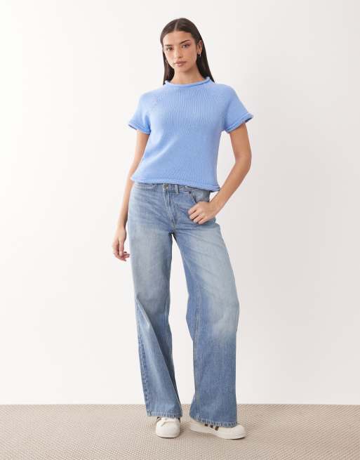 ASOS DESIGN – Jasnoniebieski dzianinowy T-shirt z dekoltem w łódkę, 2 z 4