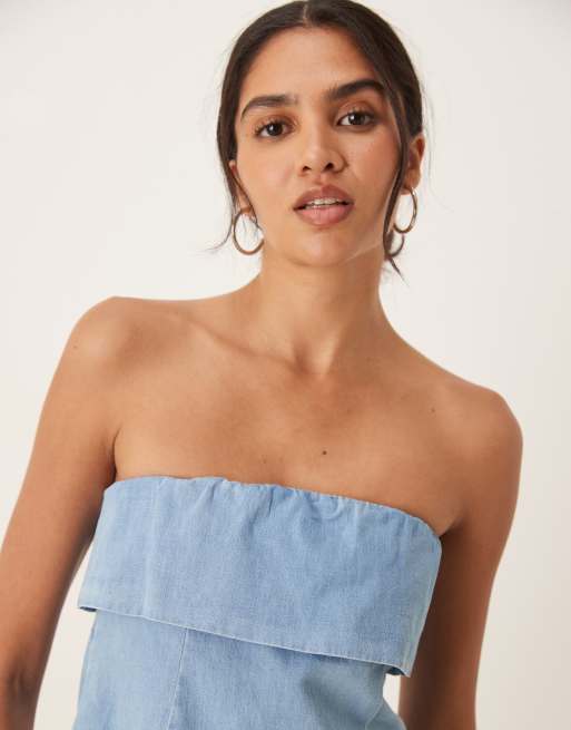 ASOS DESIGN – Jasnoniebieski jeansowy top z wywijanym dekoltem bandeau, 2 z 4