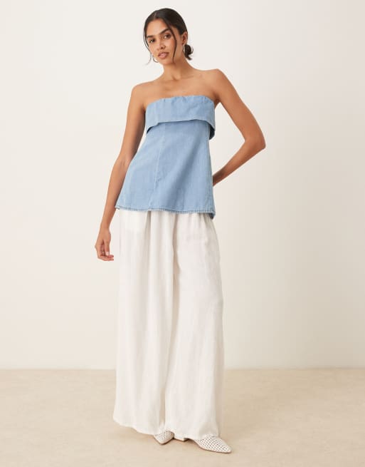 ASOS DESIGN – Jasnoniebieski jeansowy top z wywijanym dekoltem bandeau, 3 z 4