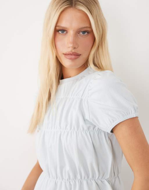 ASOS DESIGN – Jasnoniebieski marszczony top z bufkami z krepy, 3 z 4