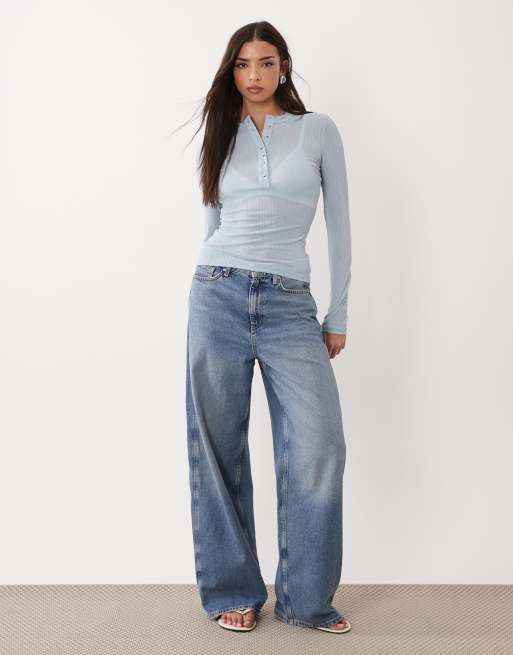 ASOS DESIGN – Jasnoniebieski top z długimi rękawami i guzikami, 2 z 4
