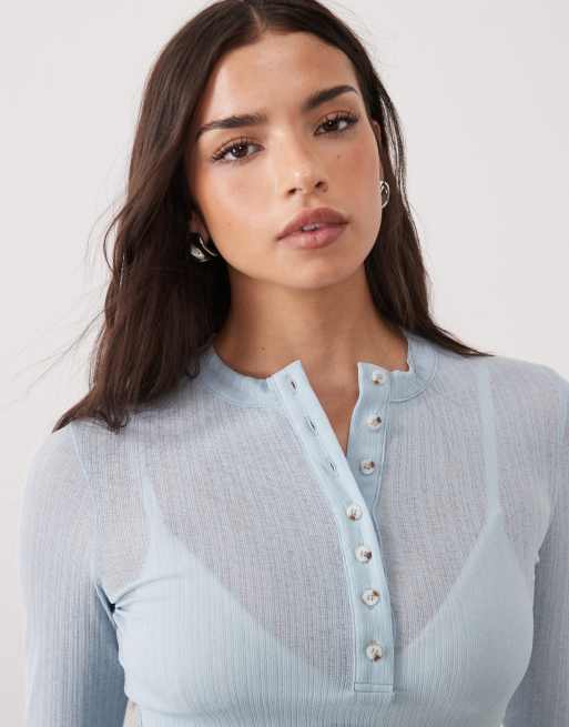 ASOS DESIGN – Jasnoniebieski top z długimi rękawami i guzikami, 3 z 4
