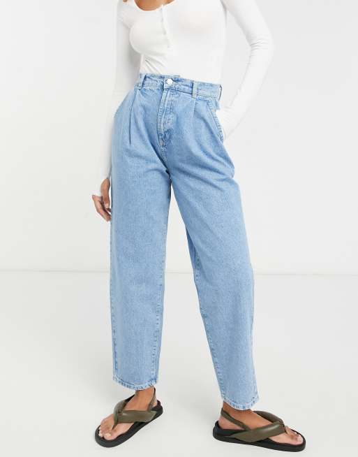 ASOS DESIGN – Jasnoniebieskie spodnie typu peg z mieszanki bawełny z zakładkami z przodu – MBLUE