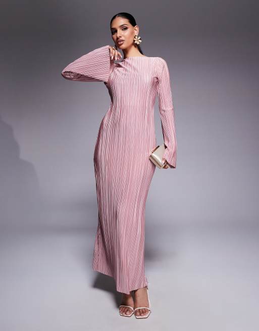ASOS DESIGN – Jasnoróżowa, plisowana sukienka maxi z rozkloszowanymi rękawami i głębokim dekoltem z tyłu