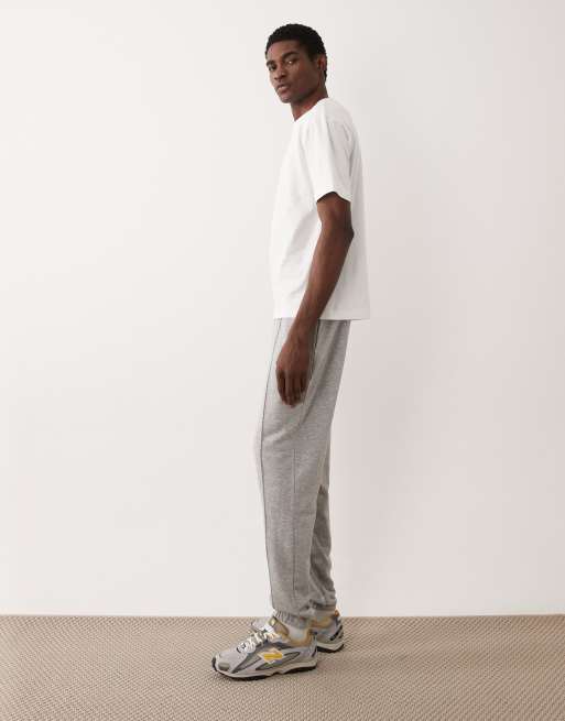 ASOS DESIGN – Jasnoszare dopasowane joggersy z zaszewkami , 3 z 5