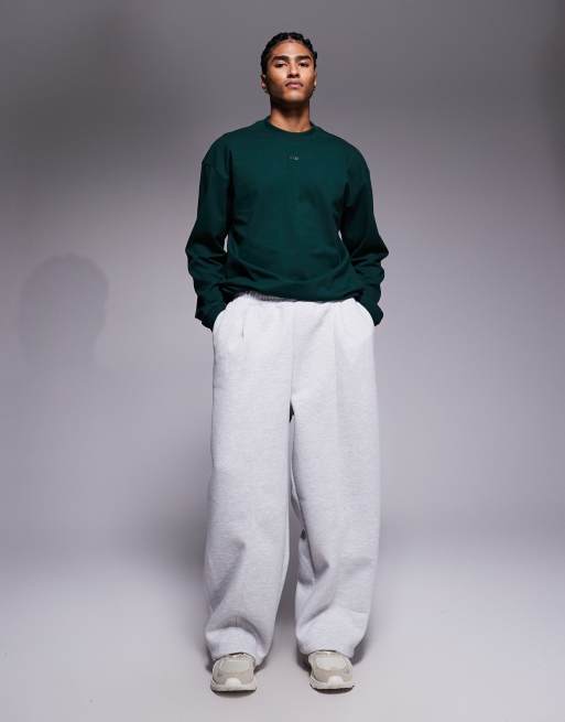 ASOS DESIGN – Jasnoszare joggersy o luźnym kroju z zakładkami z materiału w stylu scuba