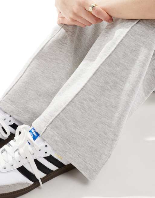 ASOS DESIGN – Jasnoszare melanżowe joggersy z prostymi nogawkami, 2 z 5