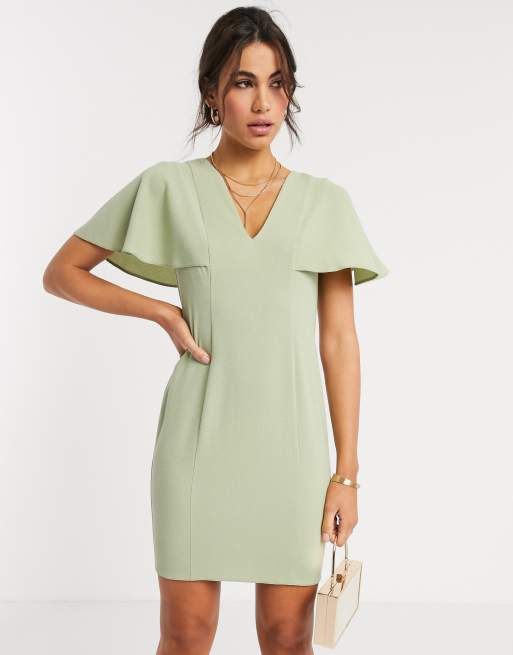 ASOS DESIGN – Jasnozielona sukienka mini o prostym kroju z rozszerzanymi rękawami i dekoltem w kształcie litery V