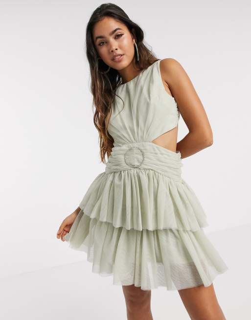 ASOS DESIGN – Jasnozielona tiulowa sukienka mini z ozdobnym pierścieniem