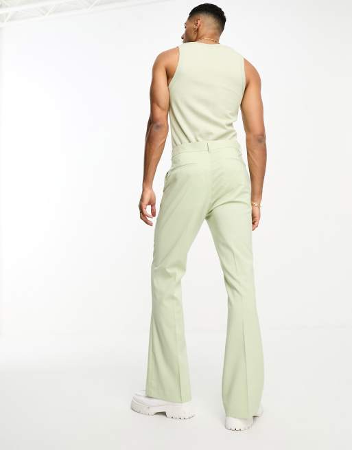 ASOS DESIGN – Jasnozielone garniturowe spodnie z rozszerzanymi nogawkami, 2 z 5