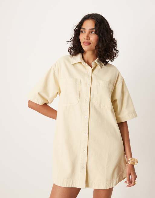 ASOS DESIGN – Jasnożółta jeansowa sukienka koszulowa o pudełkowym kroju