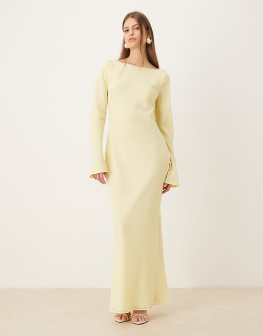 ASOS DESIGN – Jasnożółta szyfonowa sukienka maxi z drapowanym tyłem, 2 z 4