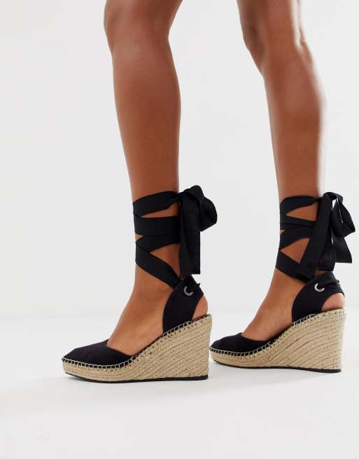 Jaylen best sale wedge sandal