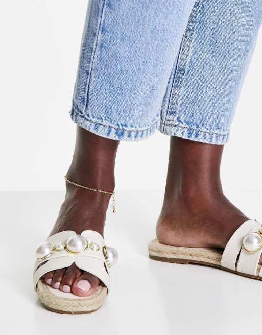 ASOS DESIGN - Jazzy - Sabot stile espadrilles color crema con perle sintetiche, 4 di 4