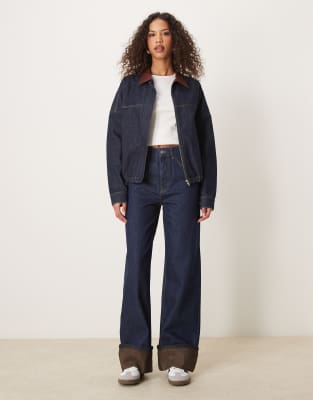 ASOS DESIGN - Jean à ourlet retroussé contrastant - Indigo et marron - view 1