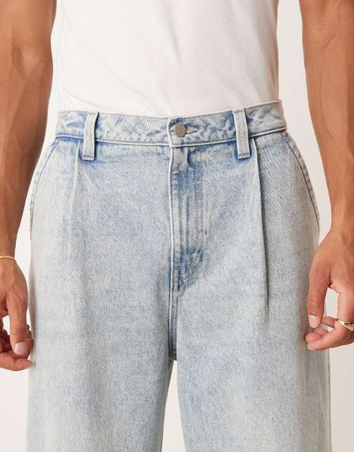 ASOS DESIGN jean baggy extrême à plis devant en bleu délavé clair, 4 de 5
